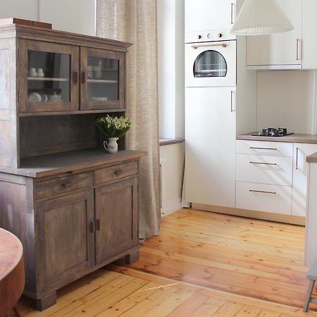 2 Room Apartment In Embasy Area Riga Buitenkant foto