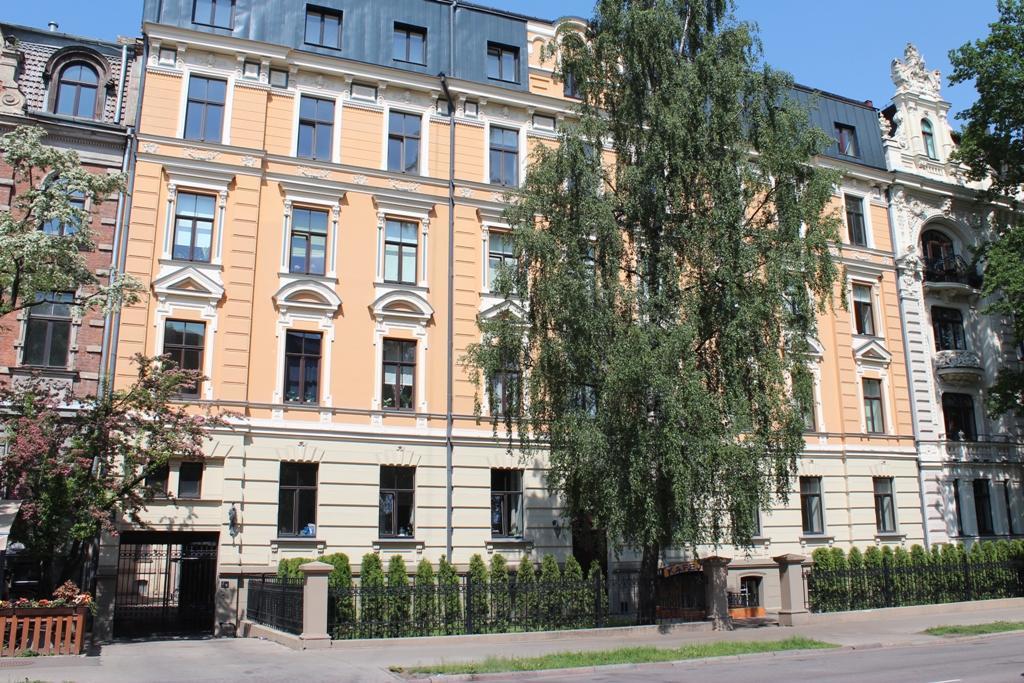 2 Room Apartment In Embasy Area Riga Buitenkant foto