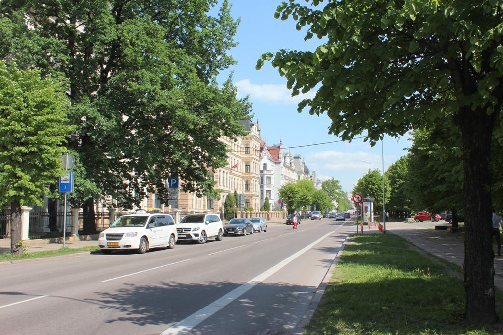 2 Room Apartment In Embasy Area Riga Buitenkant foto