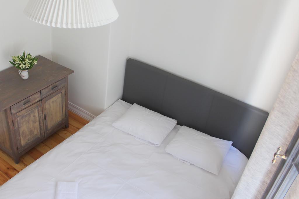 2 Room Apartment In Embasy Area Riga Buitenkant foto