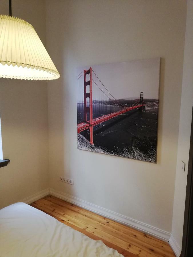 2 Room Apartment In Embasy Area Riga Buitenkant foto